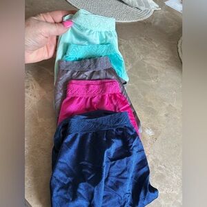 NEW, Ladies Fruit of the Loom Panties! NEW!
